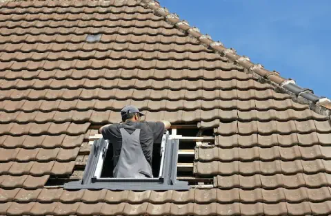 Pose de velux - Thorée-les-Pins